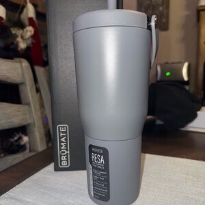 BrüMate Gray Insulated Resa 35 oz Tumbler